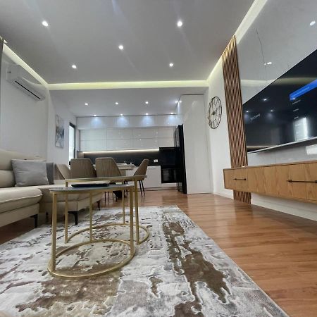 Lux Apartment At Arlis Тирана Экстерьер фото