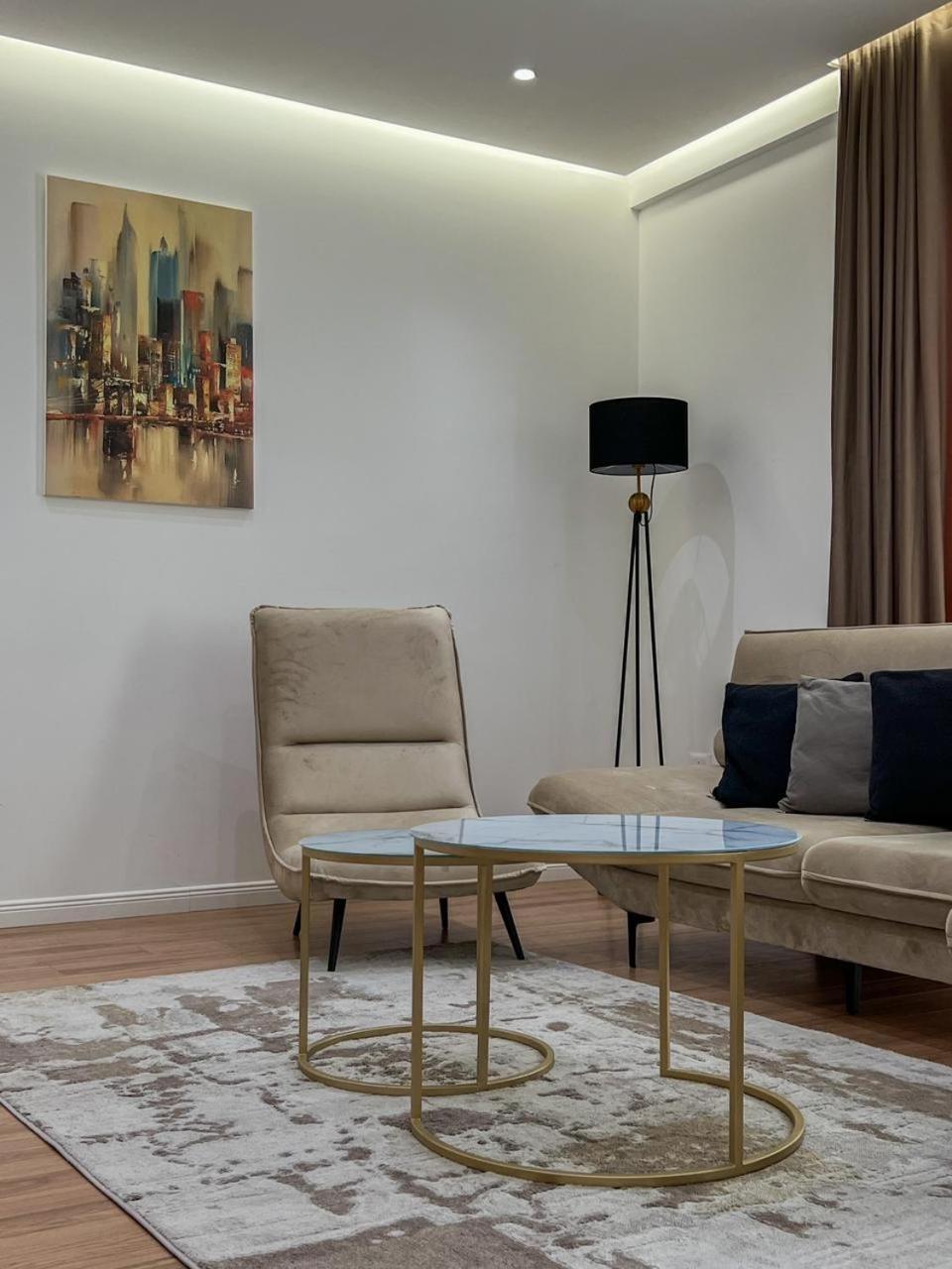 Lux Apartment At Arlis Тирана Экстерьер фото